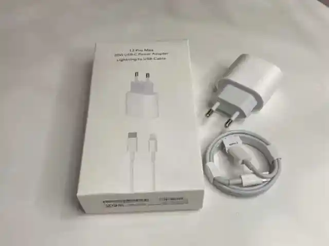 Зарядное устройство на iPhone 20w, Душанбе