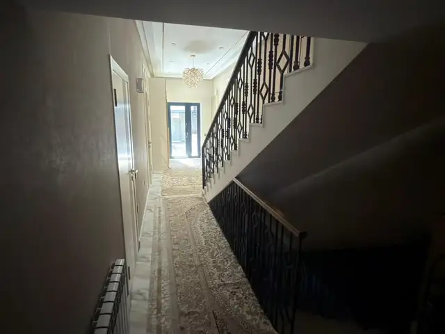 2-этажный, 7 комнатный дом, 250 м², Каленина, Душанбе