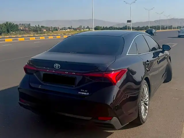 Toyota Avalon, 2021, Душанбе - 3