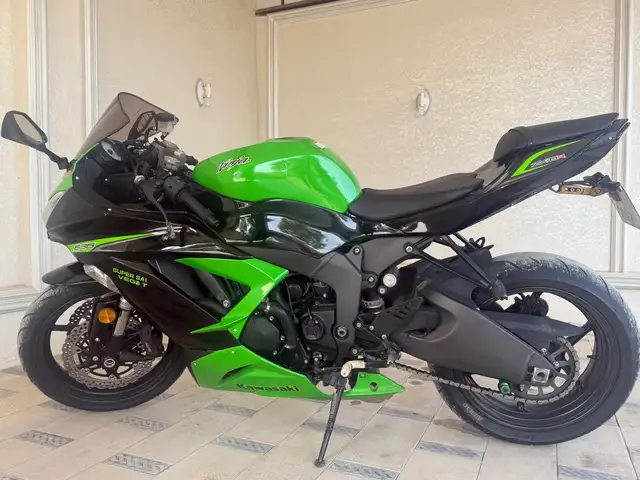 Мотоцикл Kawasaki, Хуҷанд