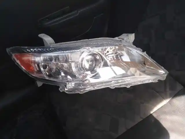 Передняя правая фара XLE от Toyota Camry 2 2010-2011 Depo, Душанбе