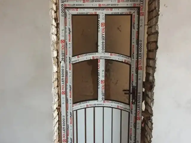 Дверь, Душанбе