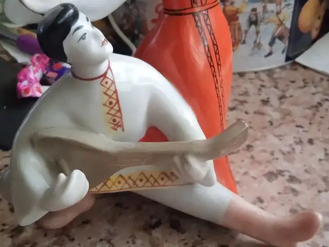 Статуэтки и сувенир, Душанбе