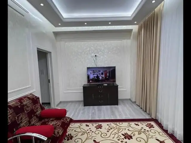 2-комн. квартира, 11 этаж, 100м², и.сомони, Душанбе