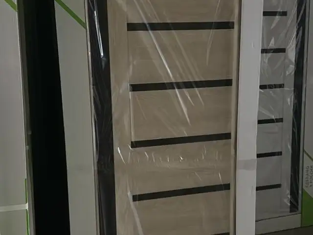 Дверь, Душанбе