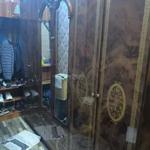 Спальный гарнитур, Турсунзаде