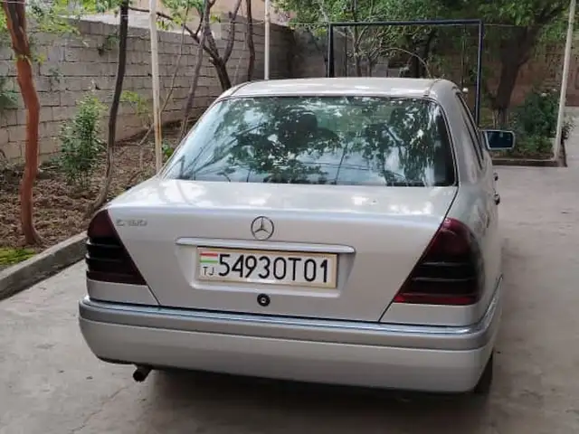 Mercedes-Benz C class