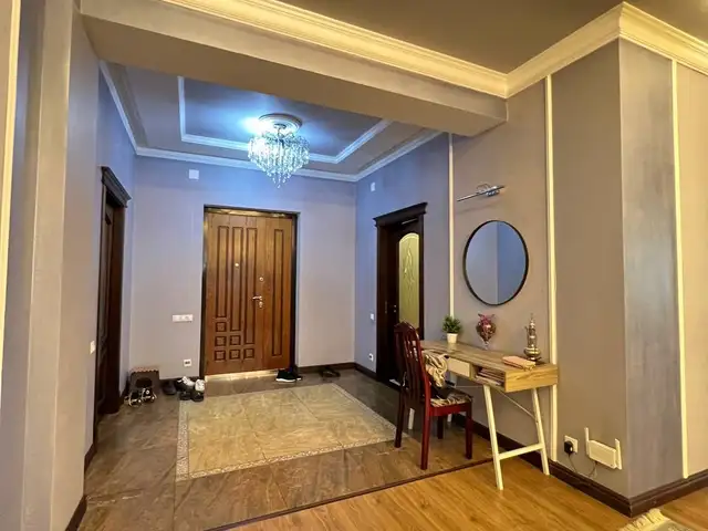6-комн. квартира, 10 этаж, 270 м², И.Сомони, Минздрав, Душанбе