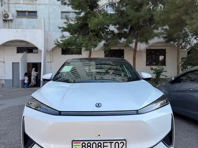 Dongfeng L7