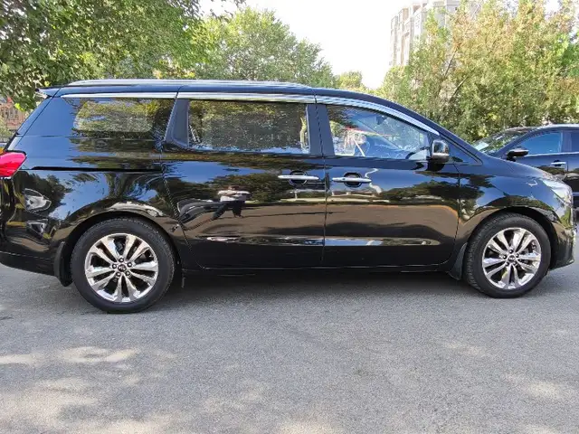Kia Carnival, 2015, Турсунзаде - 5