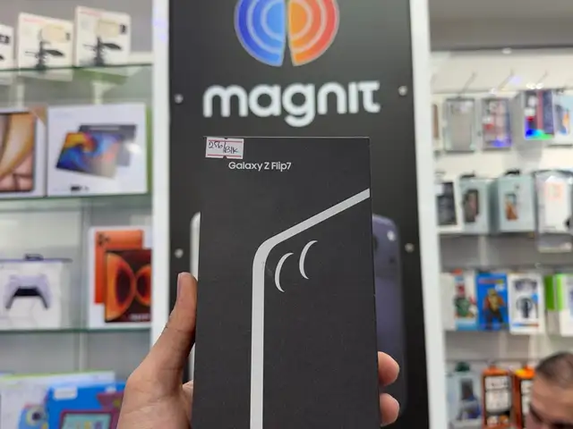 Samsung Galaxy Z Flip 7 256gb на заказ, Душанбе