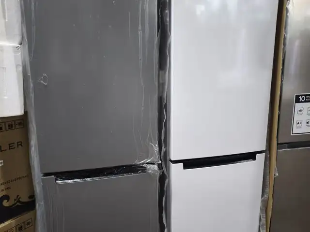 Холодильник Indesit 4180, Душанбе