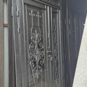 Дверь, Душанбе