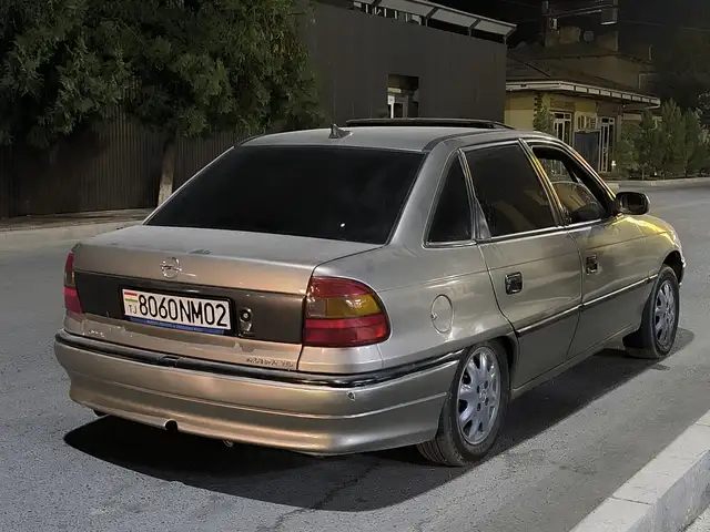 Opel Astra F