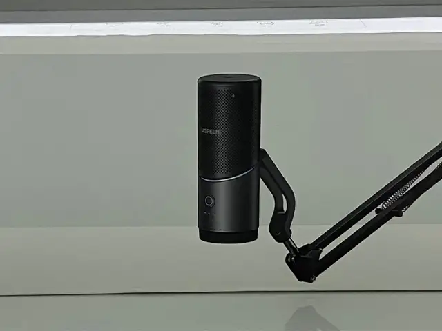 Микрофон USB-C Ugreen CM769, Душанбе