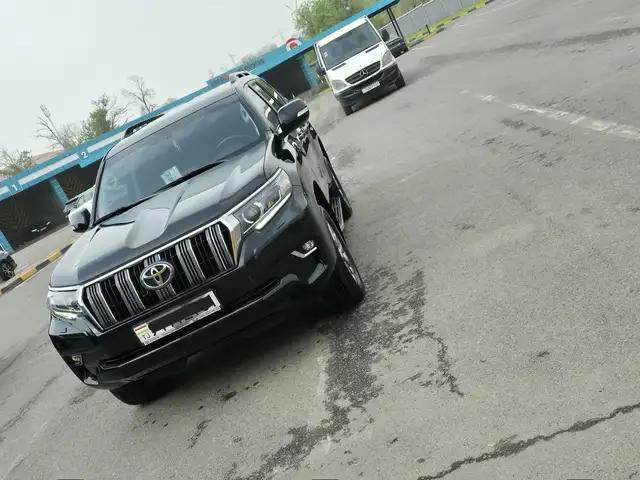 Toyota Land Cruiser Prado