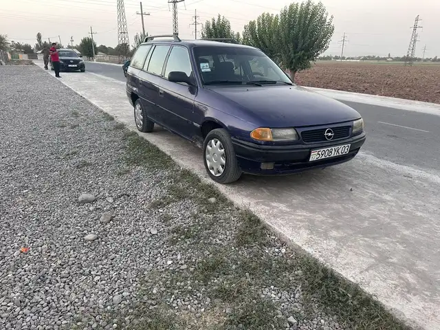 Opel Astra F