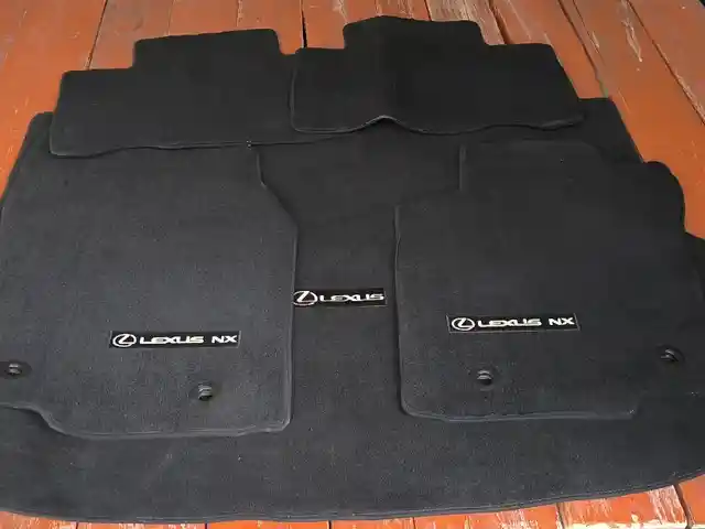 Комплект коврик от Lexus NX, Душанбе