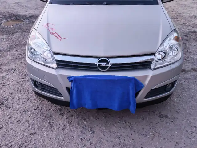 Opel Astra H