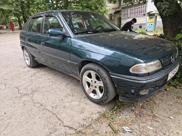 Opel Astra F