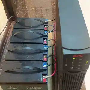 Серверная бесперебойная станция APC 1000, Душанбе