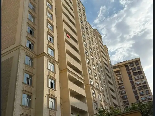 2-комн. квартира, 15 этаж, 53 м², Исмоили Сомони, Душанбе