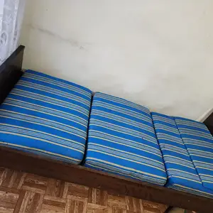Односпальная кровать, Душанбе