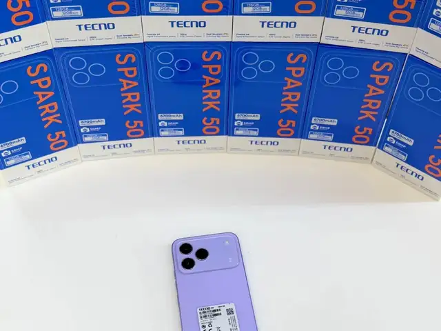 Tecno Spark 50 4+4/8/128GB Global Version, Душанбе - 7