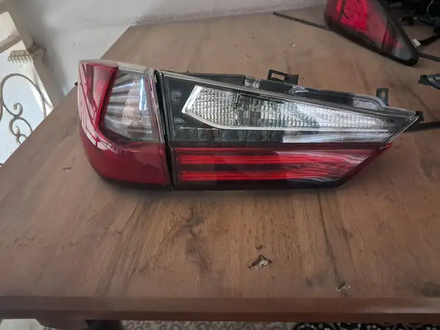 Фара на Lexus, Душанбе