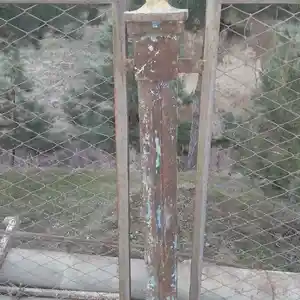 Чугунный столбик, Душанбе