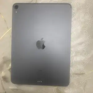 Планшет Apple iPad Pro, Душанбе