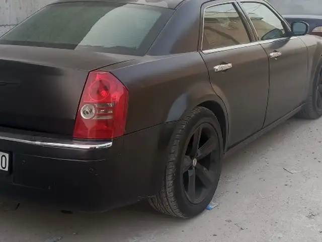 Chrysler 300 M
