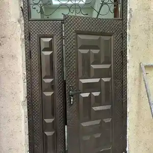 Железная дверь, Душанбе