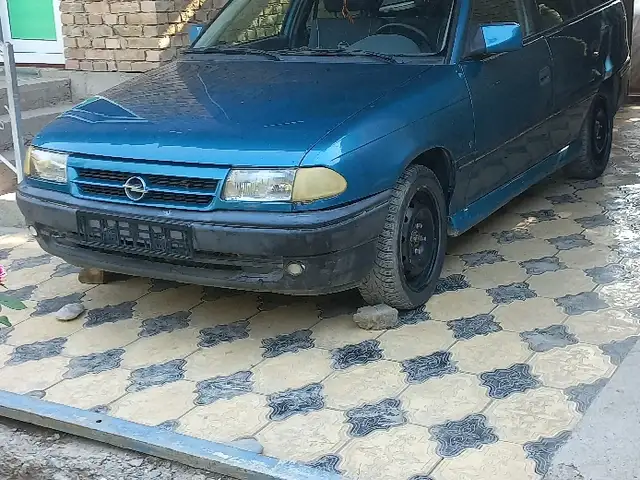 Opel Astra F