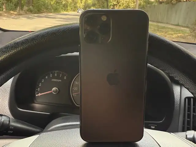 Apple iPhone 11 Pro, 64 gb, Silver, Турсунзаде