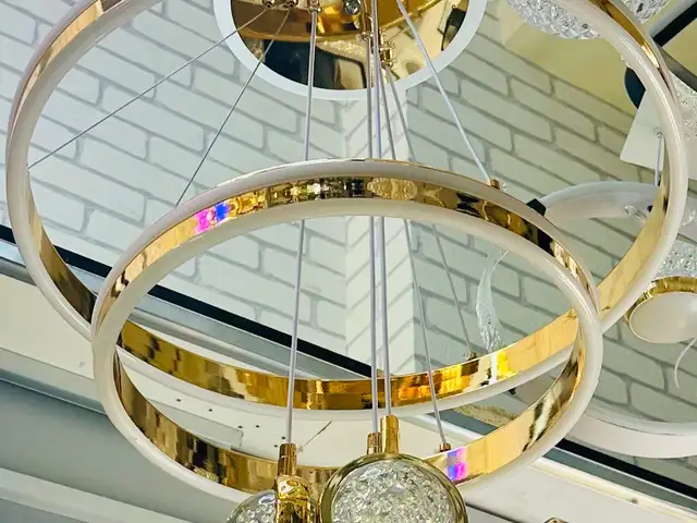 Люстра, Душанбе