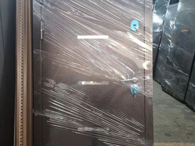 Входная дверь, Душанбе