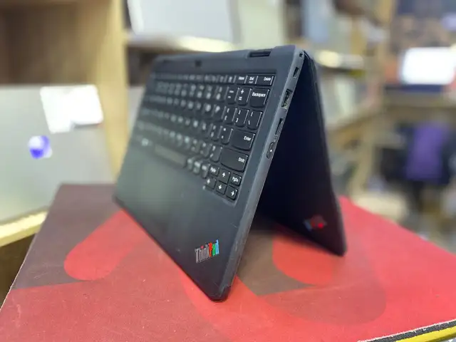 Ноутбук Lenovo ThikPad Flip, Душанбе