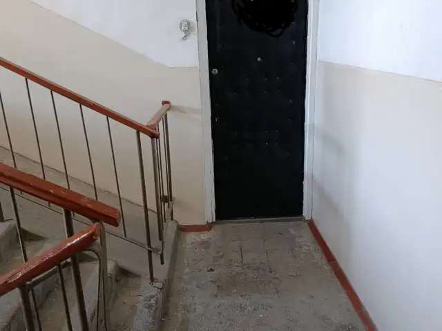 Дверь, Худжанд