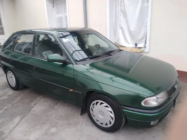 Opel Astra F