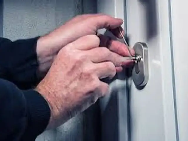 Вскрытия замков / установка замков / кушодани дари хона / ремонт замков, Худжанд - 3