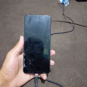 Realme Note 60, Душанбе