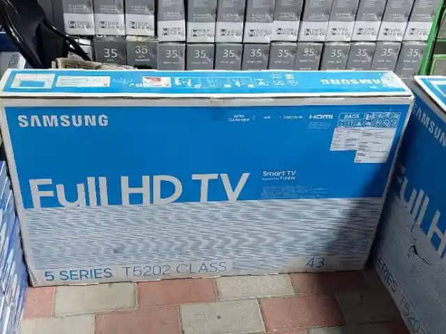 Телевизор Samsung 5 series 43/5202, Душанбе