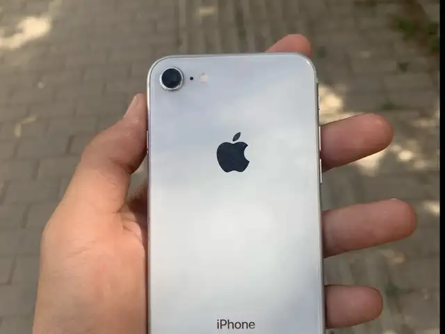 Apple iPhone 8, 64 gb, Silver, Данғара