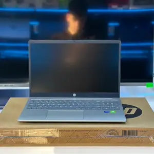 Ноутбук Hp core i5 -13 gen 8/512 mx570, Хуҷанд