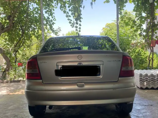Opel Astra G