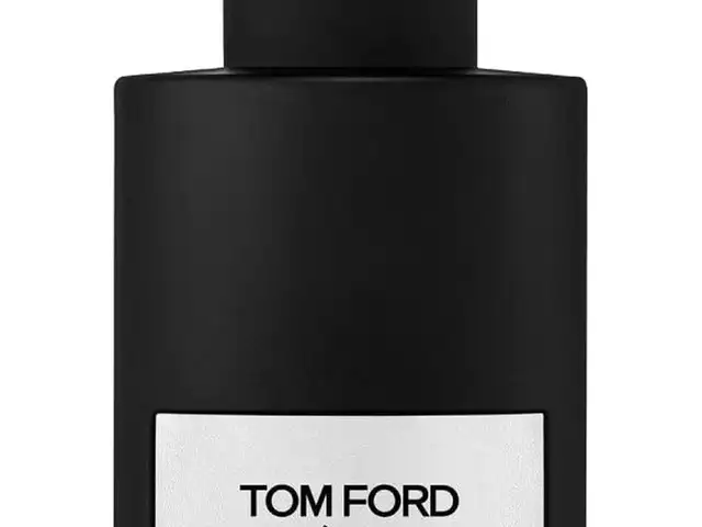 Духи Ombré Leather Parfum, Душанбе