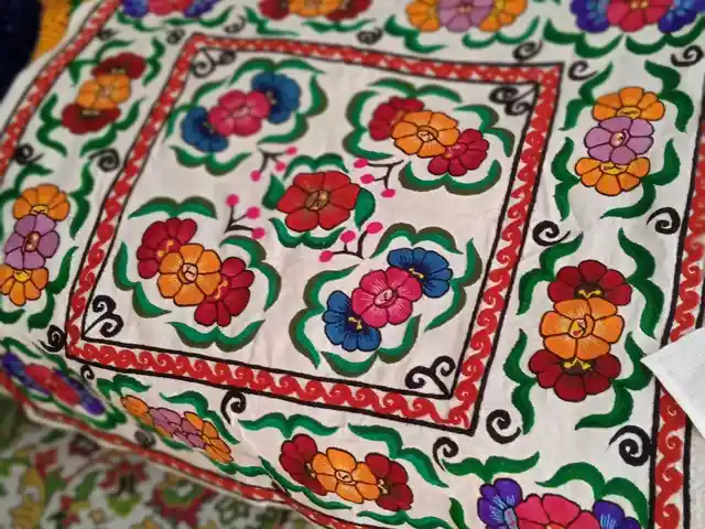 Гулдузи, Душанбе