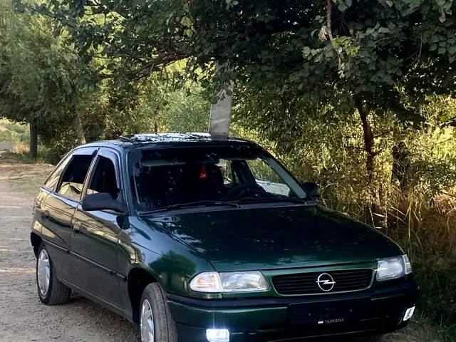 Opel Astra F