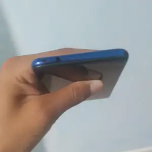 Телефон Redmi, Исфара